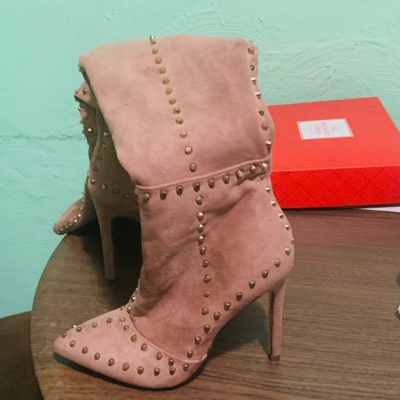 Knee high heels - Picture 2 of 4